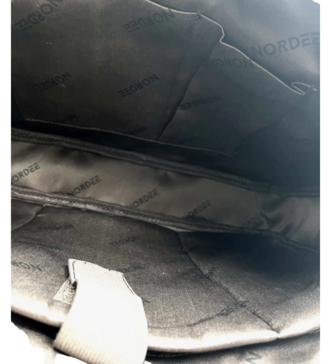 Aktetas van echt leer