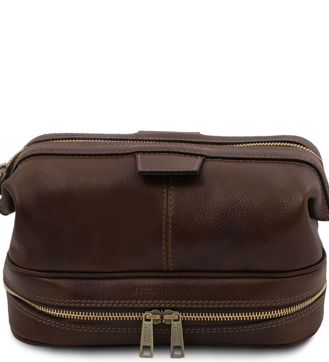 TL142204 – Jacob - leren toilet bag