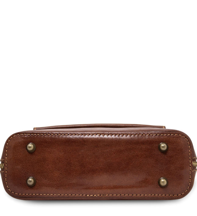 TL142410 – Paris - Small leren backpack for women