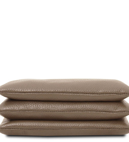 TL142479 – Sia - Soft leren clutch