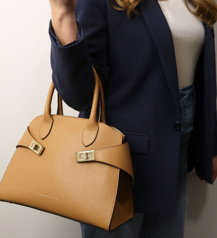 TL142421 – Coccola - leren handbag