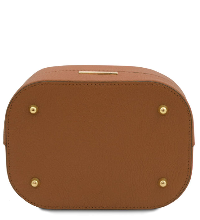 TL142146 – TL Bag - leren bucket bag