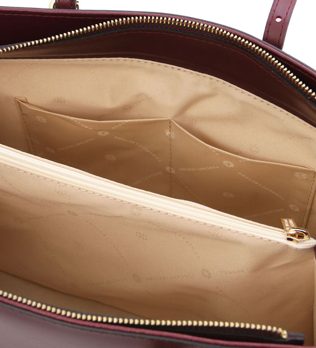 TL142037 – TL Bag - leren shoulder bag