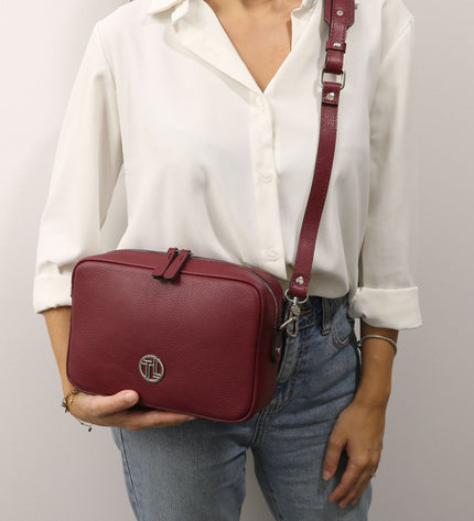 TL142499 – Cubetto - leren shoulder bag