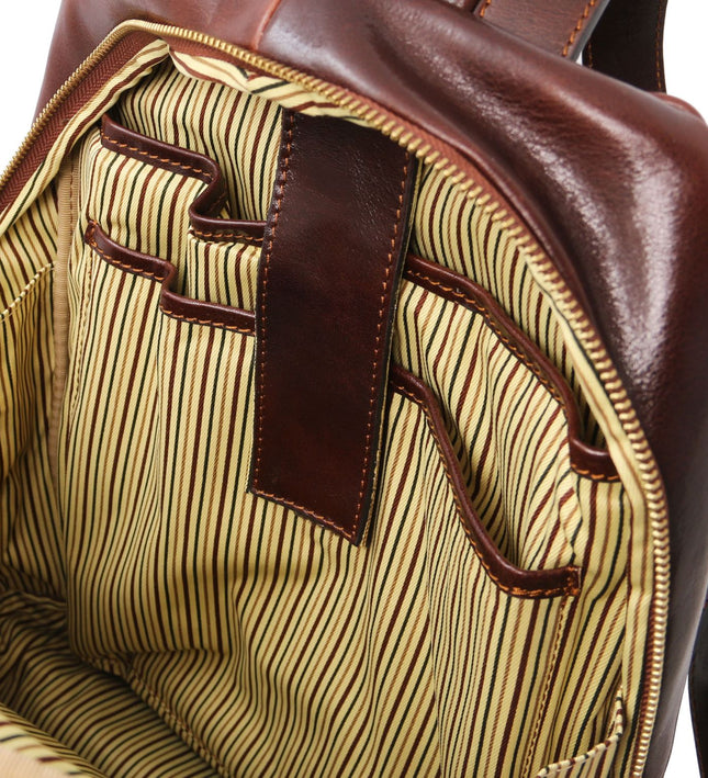 TL142049 – Perth - 2 Compartments leren backpack