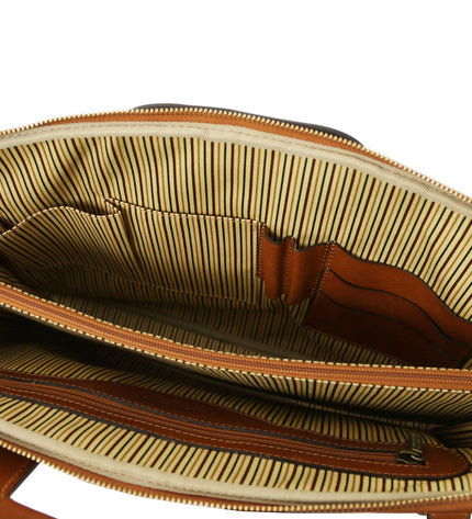 TL142449 – Caserta - Document leren briefcase