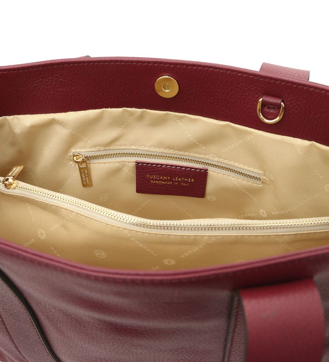 TL142415 – Callie - Soft leren shoulder bag