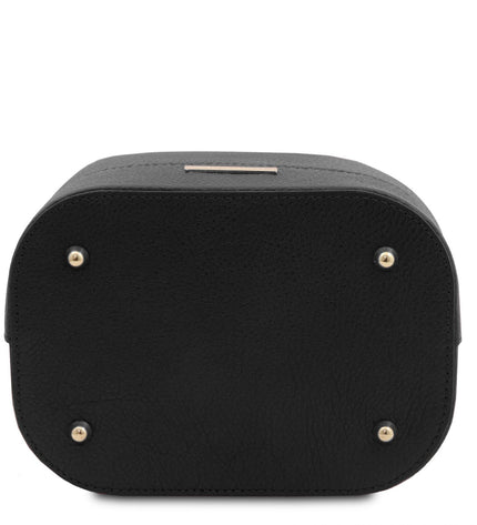 TL142146 – TL Bag - leren bucket bag