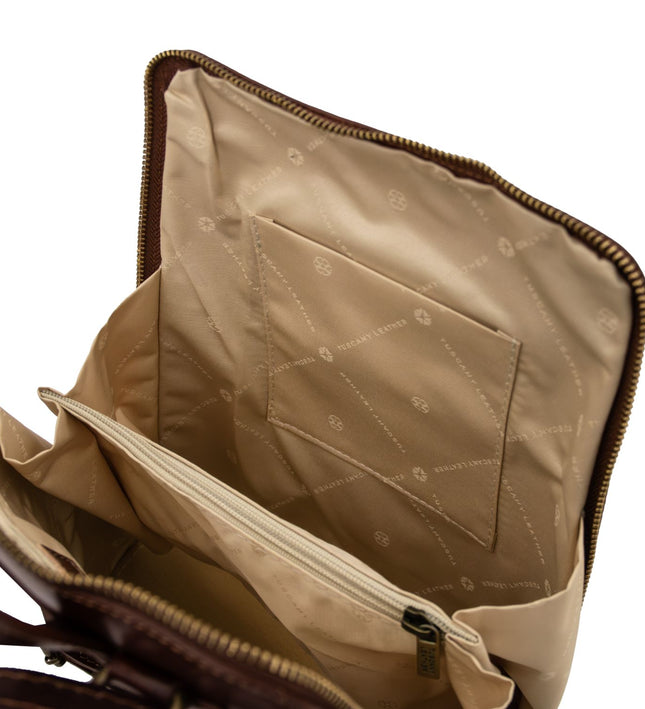 TL142410 – Paris - Small leren backpack for women