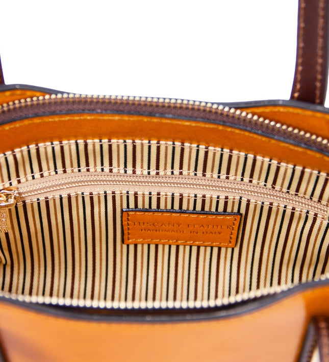 TL142406 – Amelia - leren tote