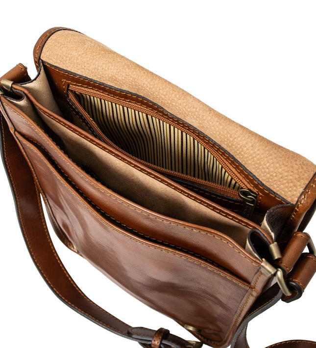 TL141255 – TL Messenger - Two compartments leren shoulder bag