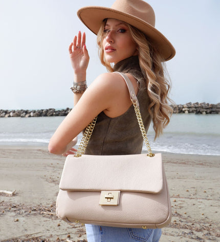 TL142353 – Elettra - Soft leren shoulder bag