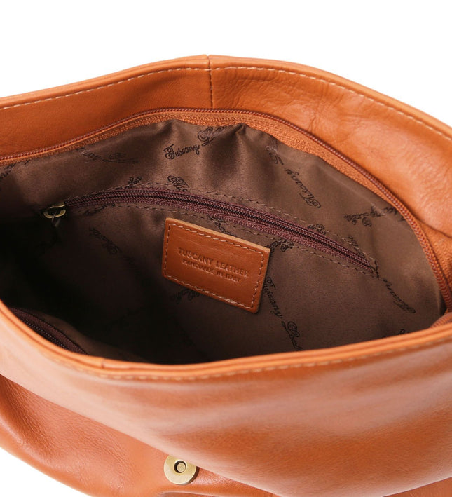 TL141110 – TL Bag - Soft leren shoulder bag with tassel detail