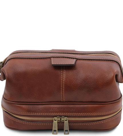 TL142204 – Jacob - leren toilet bag