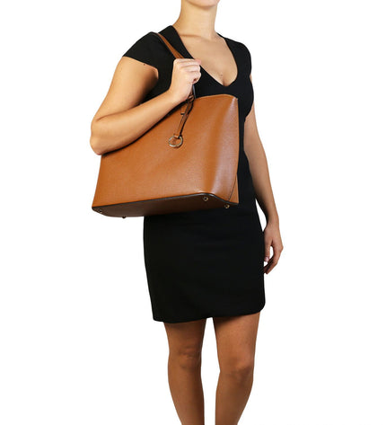 TL141828 – TL Bag - leren shopping bag