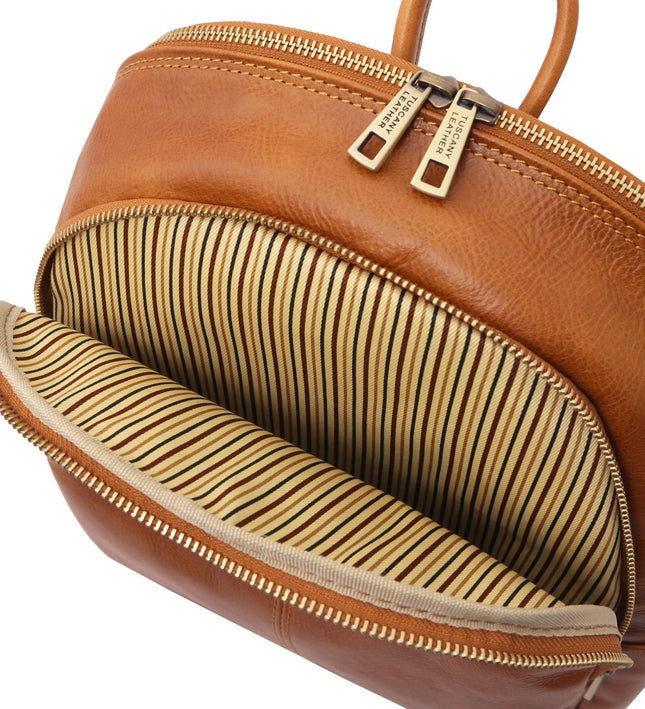 TL142460 – Canberra - 2 Compartments leren backpack