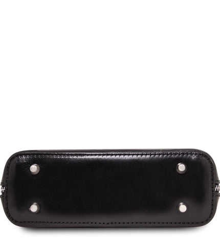 TL142410 – Paris - Small leren backpack for women