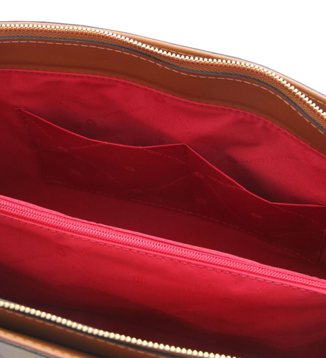 TL142037 – TL Bag - leren shoulder bag