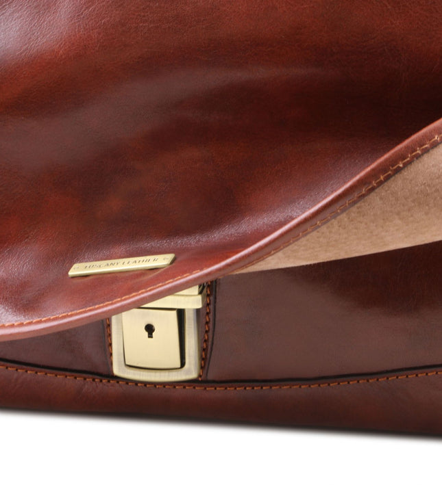TL142068 – Mantova - leren multi compartment TL SMART briefcase with flap
