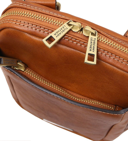 TL142428 – Mark - leren Crossbody Bag