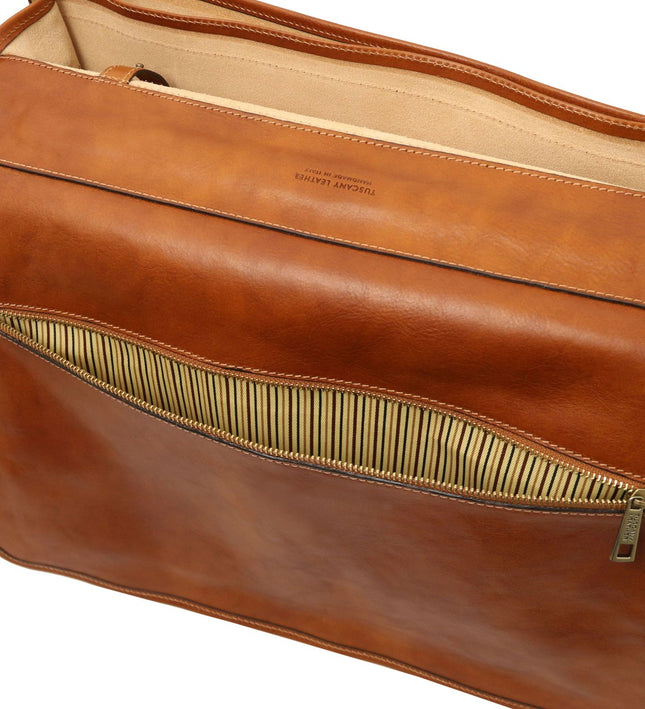 TL142073 – Ancona - leren messenger bag